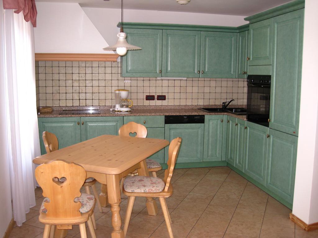 Appartamenti Residence Rodolon Campestrin Ruang foto